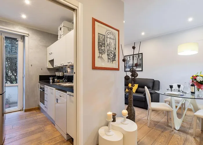 As Feel - Bazzoni Vatican Apartment